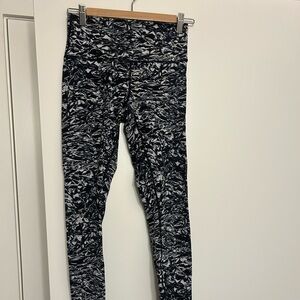 Lululemon Wunder under